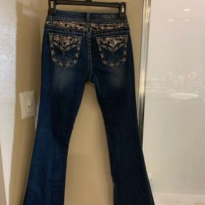 Girl’s Junior bootcut jeans